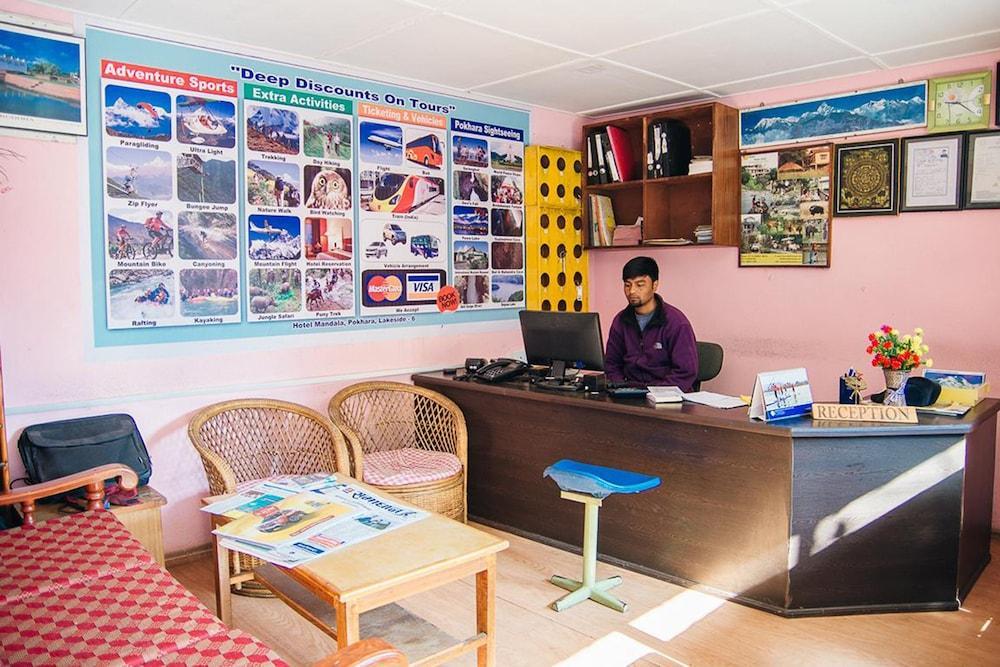 Hotel Mandala Pokhara Kültér fotó