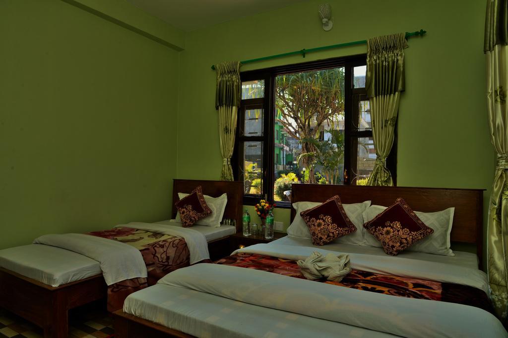 Hotel Mandala Pokhara Kültér fotó