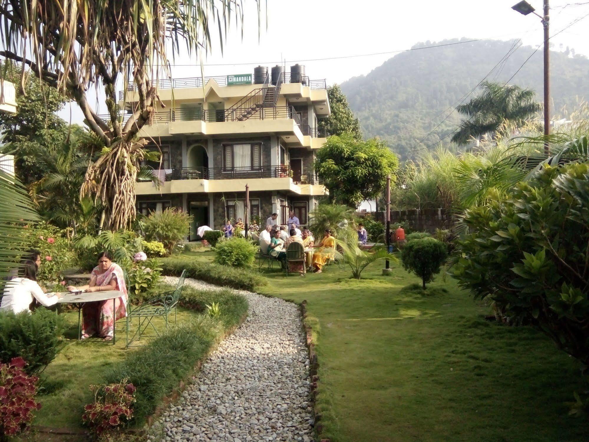 Hotel Mandala Pokhara Kültér fotó