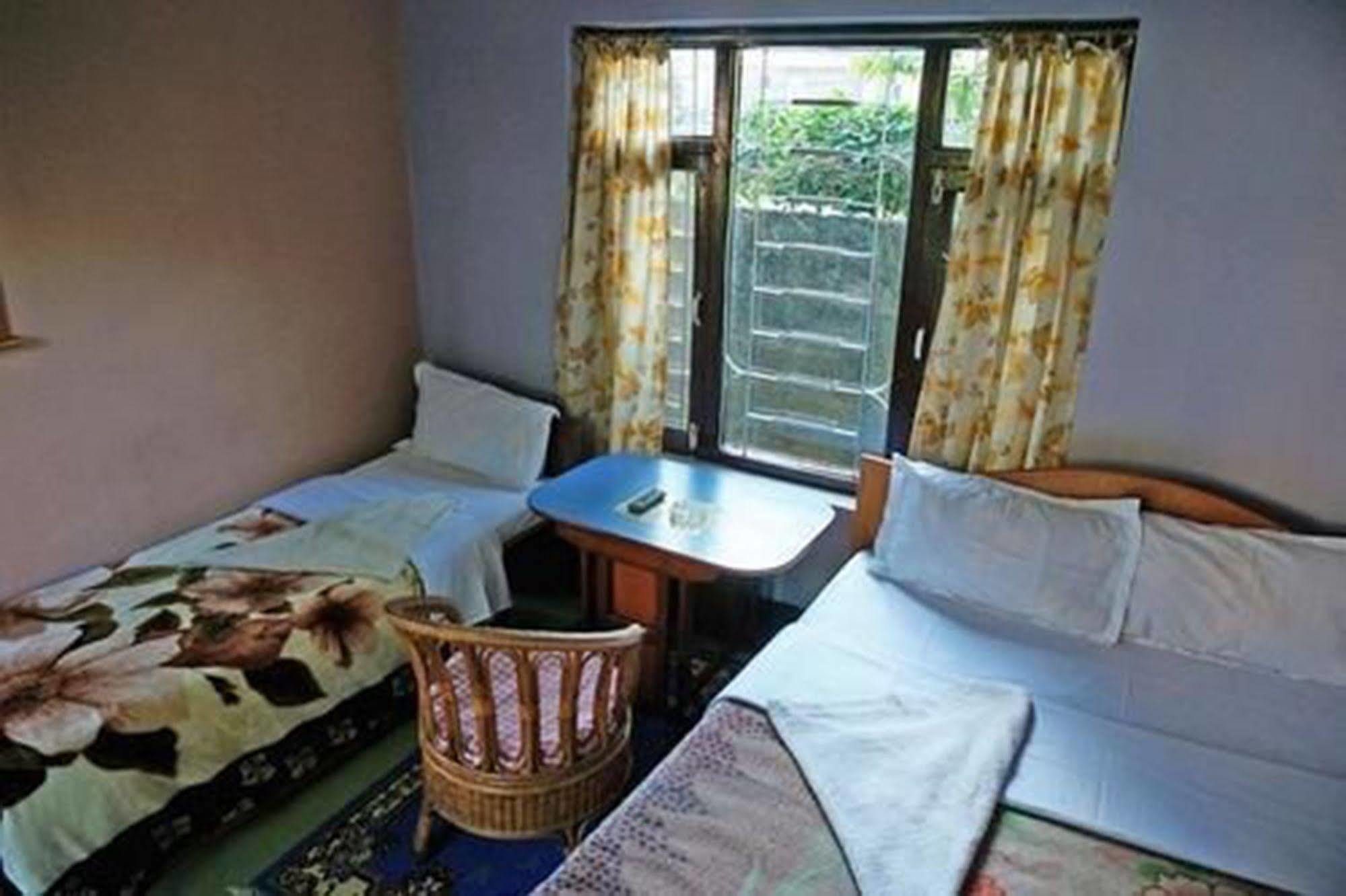 Hotel Mandala Pokhara Kültér fotó