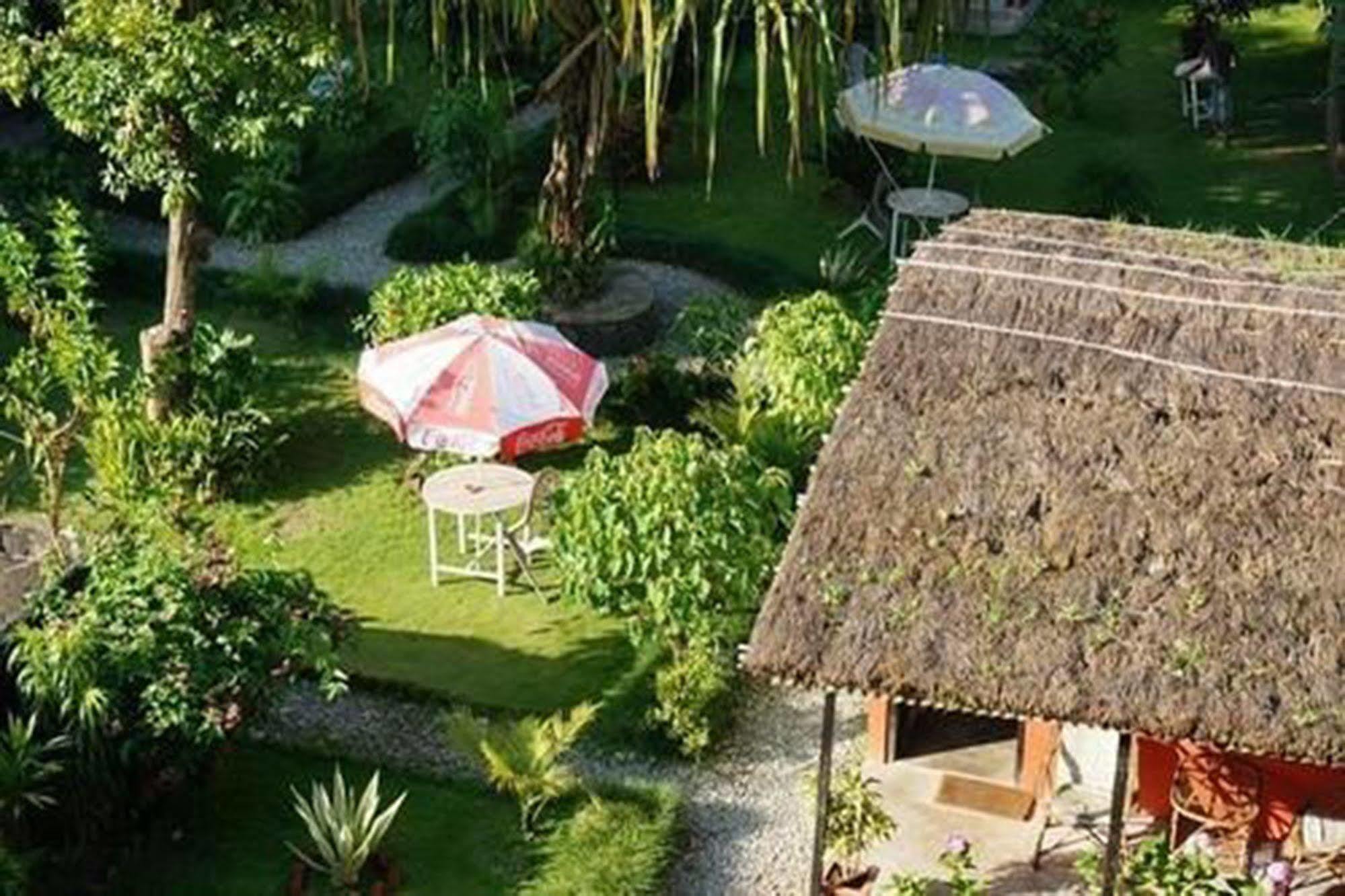 Hotel Mandala Pokhara Kültér fotó