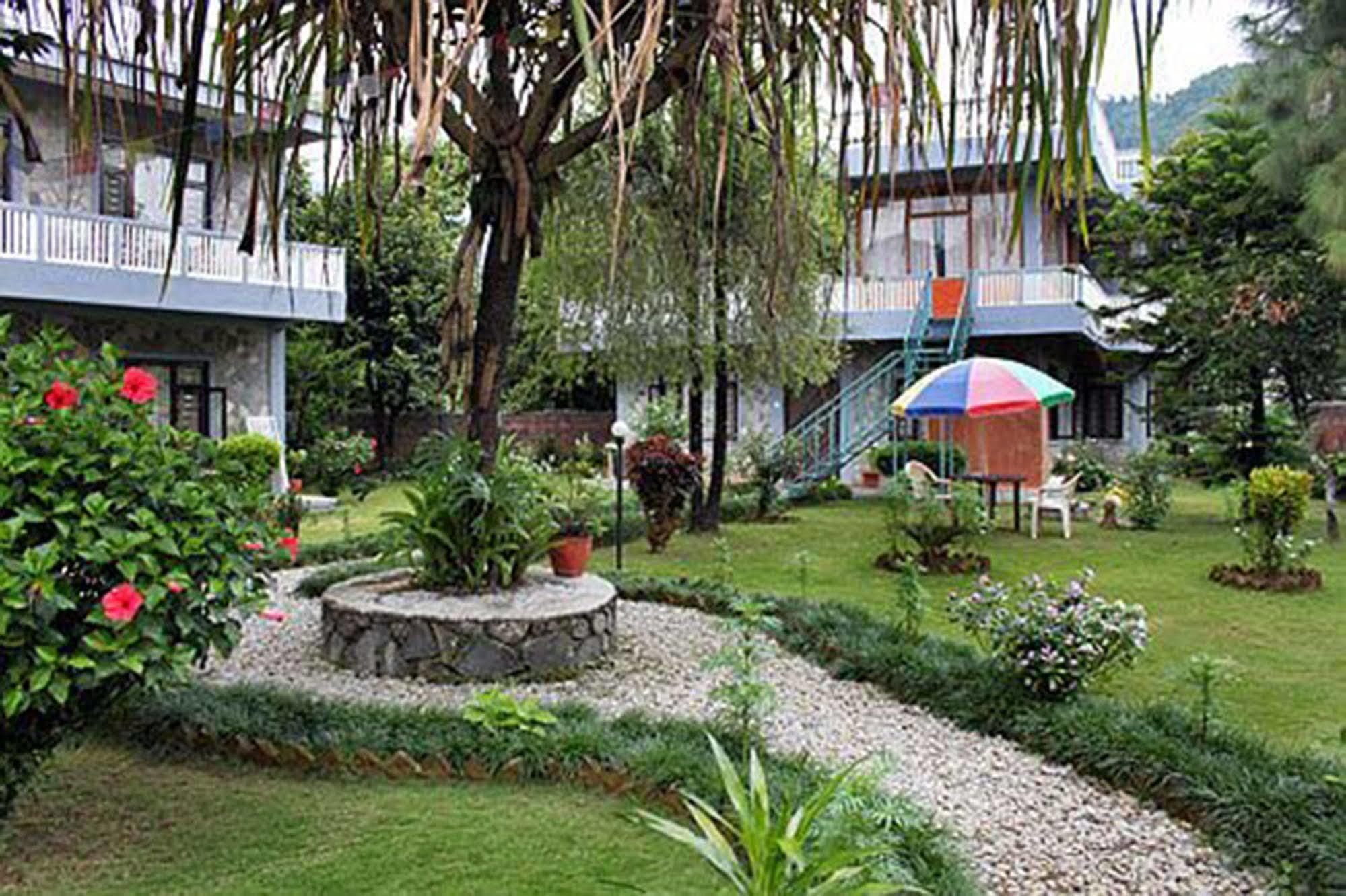 Hotel Mandala Pokhara Kültér fotó