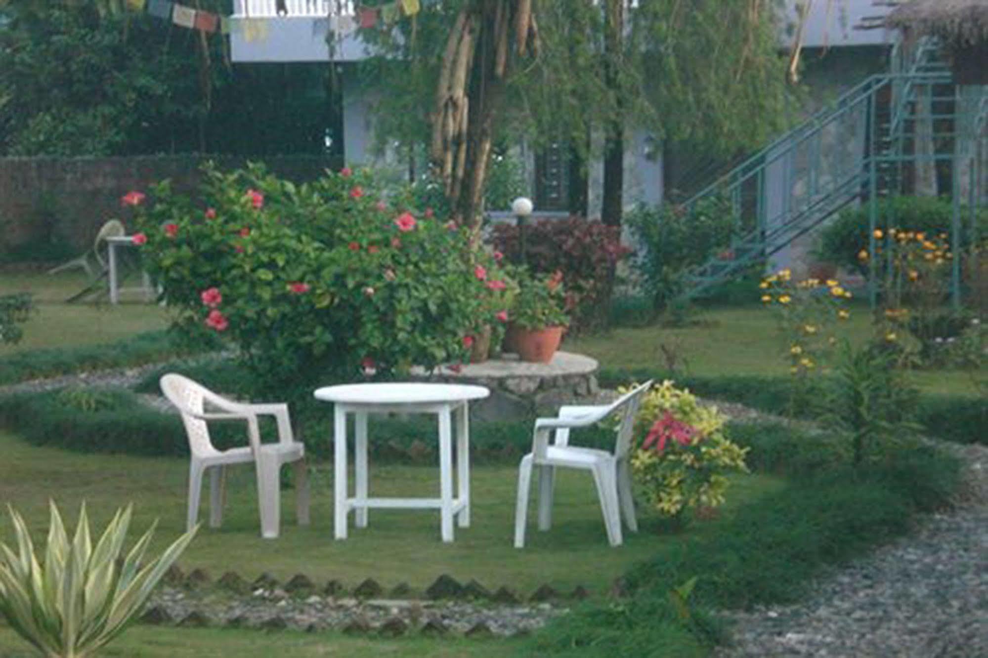 Hotel Mandala Pokhara Kültér fotó